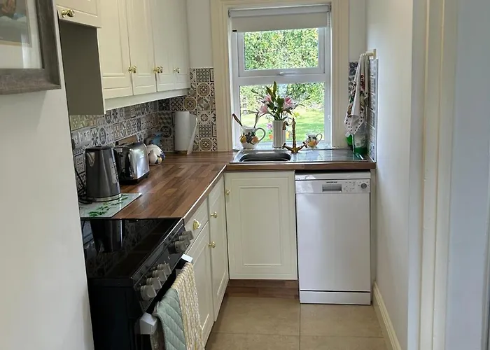 Near Glasson Village * 阿斯隆