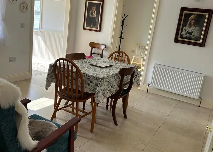 Near Glasson Village